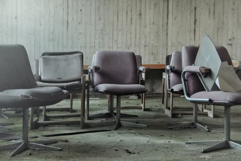 איך לבחור כסאות מנהלים שמתאימים לעבודה ממושכת?